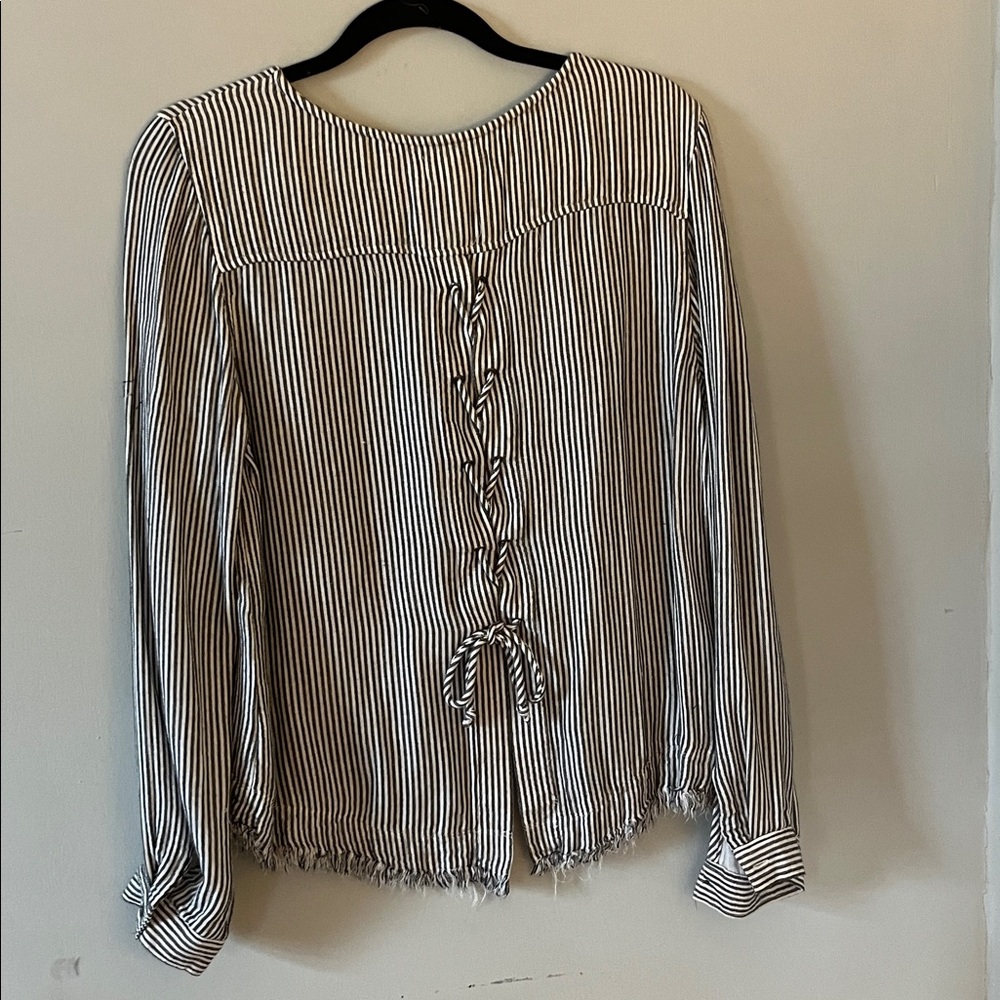 Cloth and Stone from Anthropologie black and white‎ striped top - Picture 4 of 7